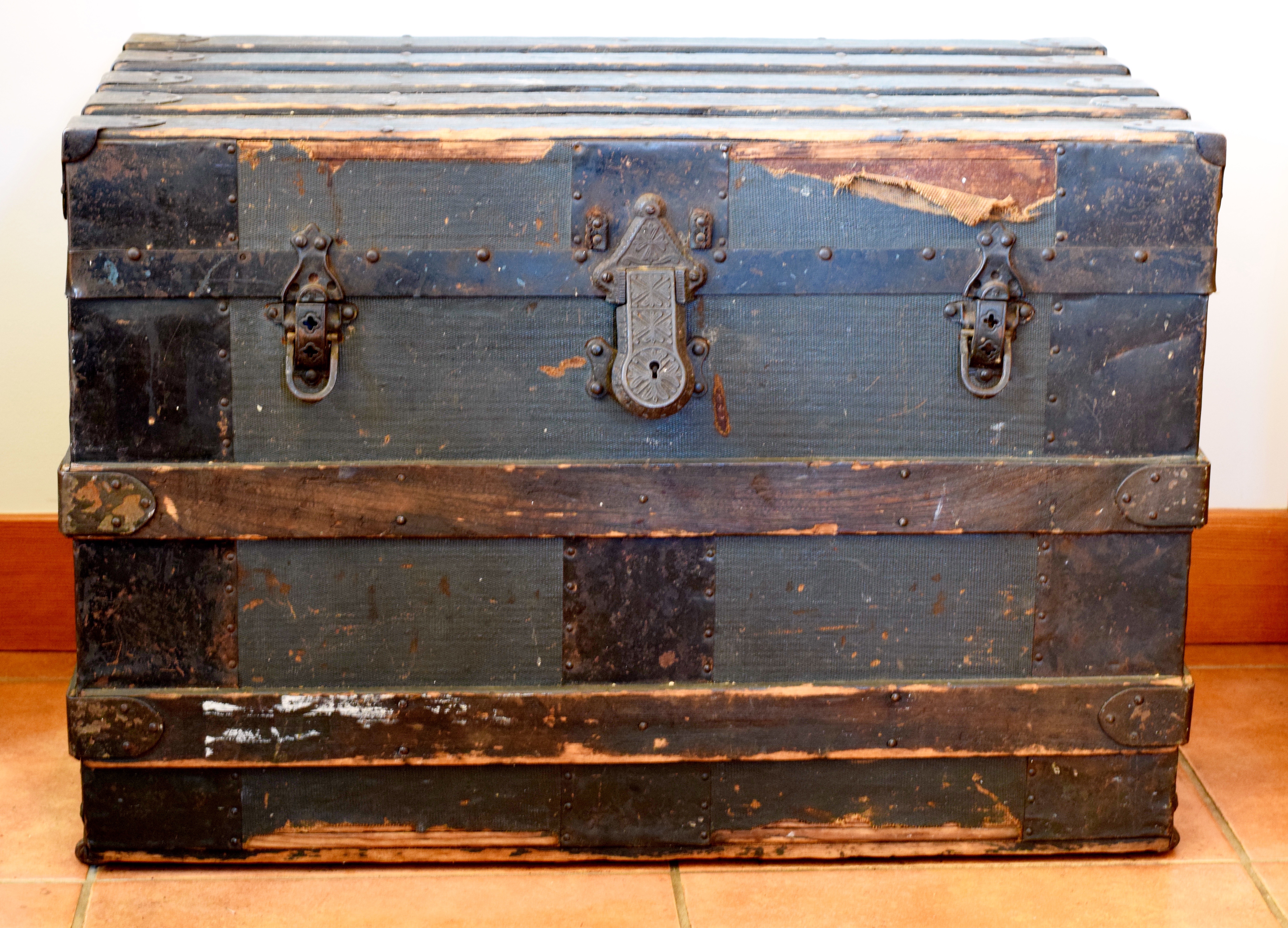 Vintage Trunk