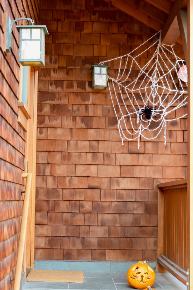 Minimal Halloween Decorations