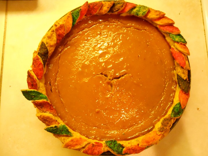 Pie with Leaves | Land of Laurel