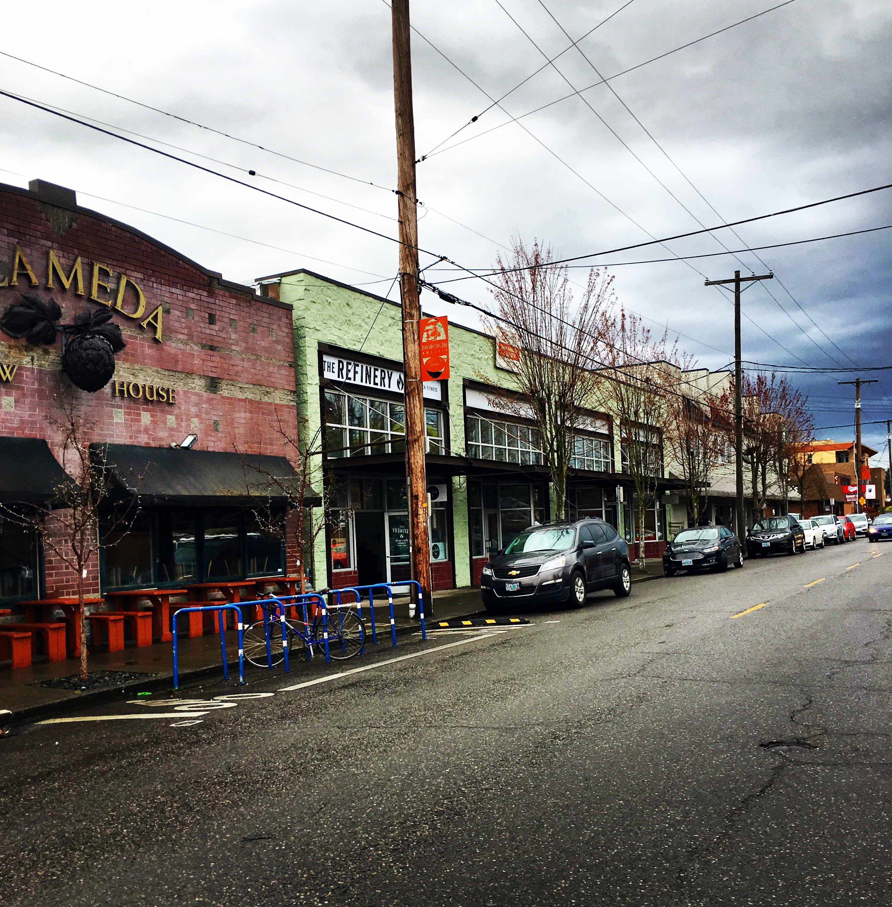 NE Fremont Street Potland | Land of Laurel