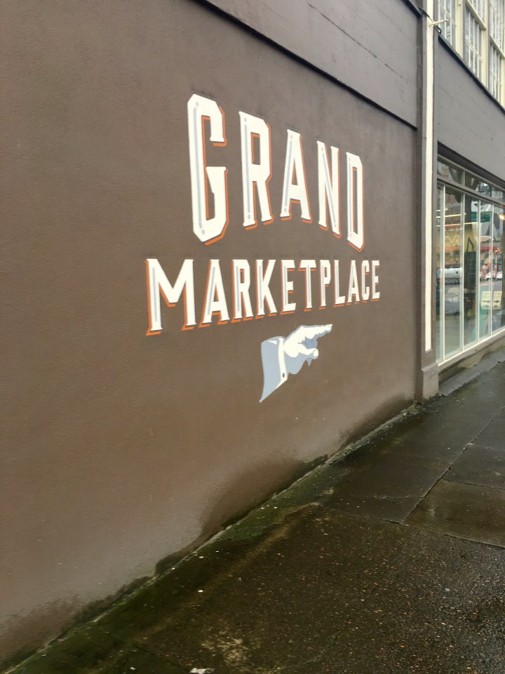 Grand Marketplace | Land of Laurel