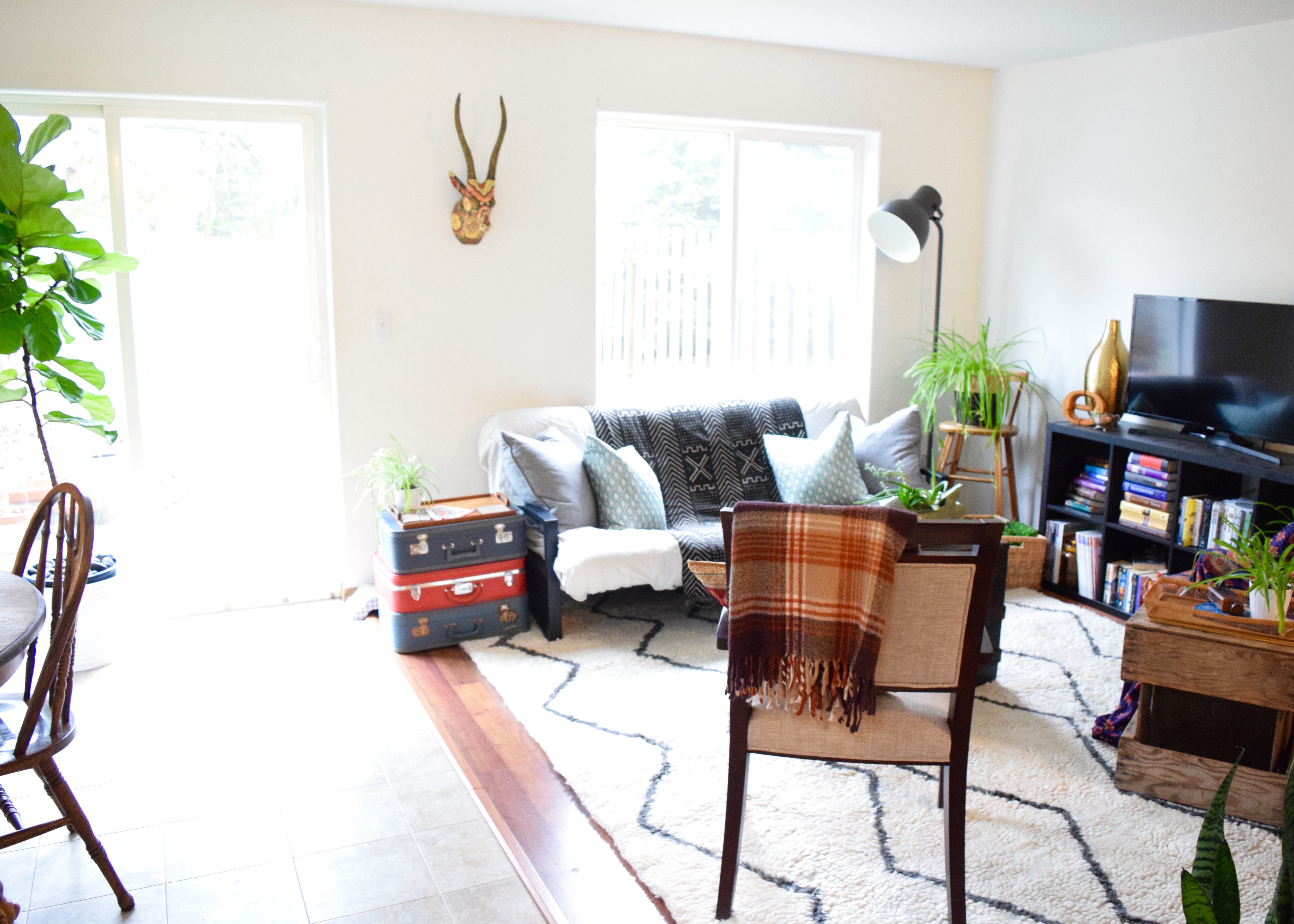 Living Room | Land of Laurel