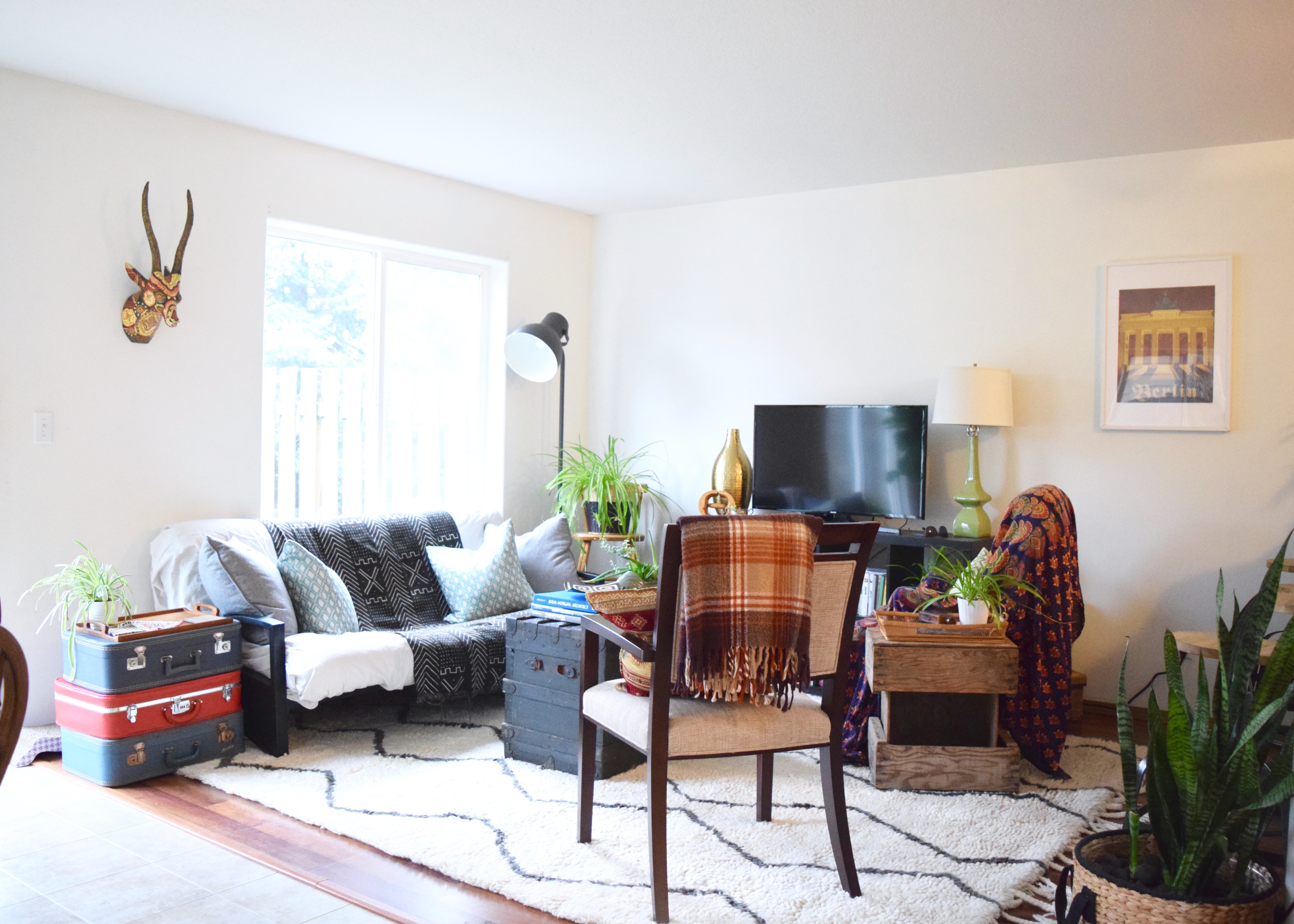 Living Room | Land of Laurel