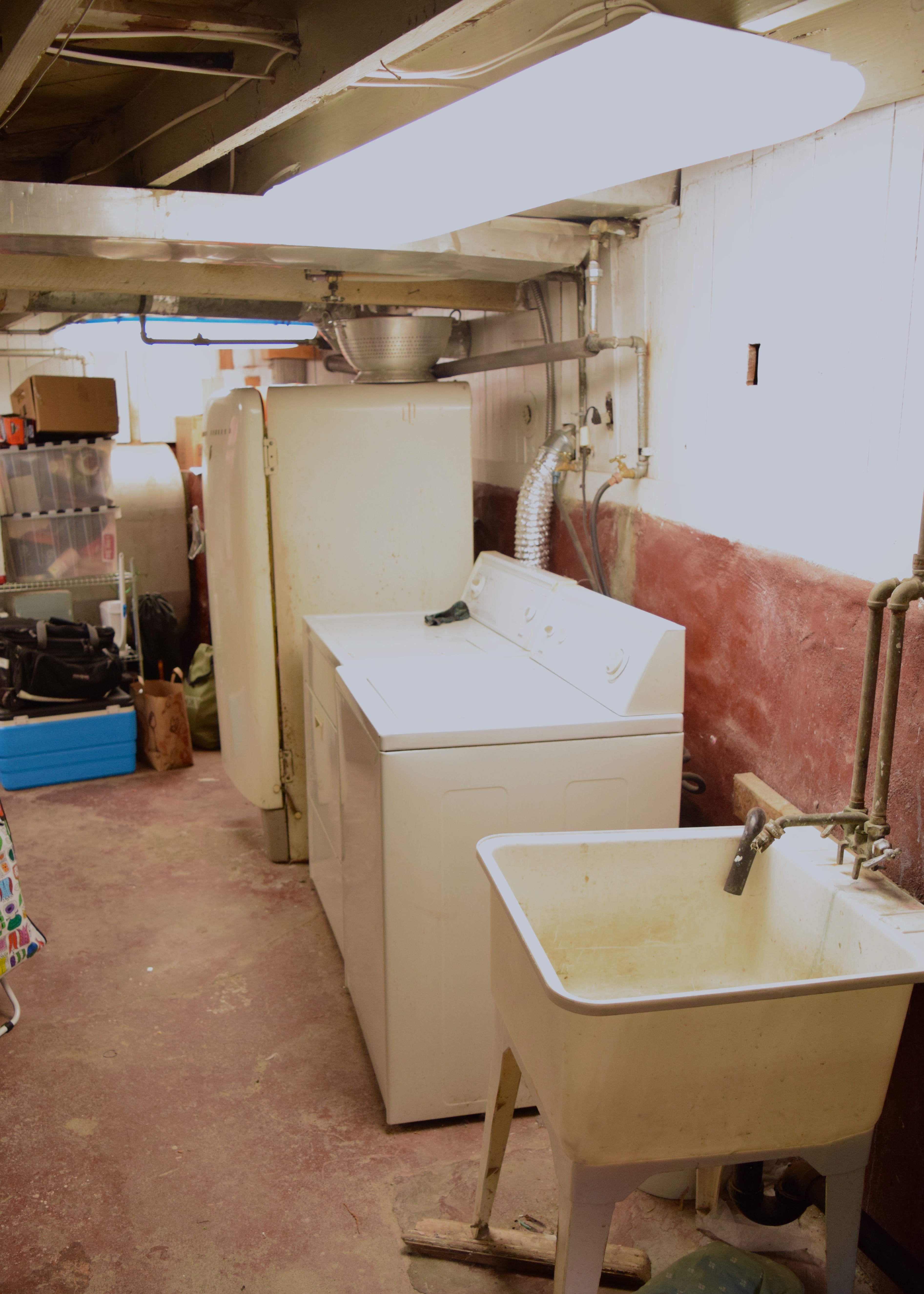 Berrybrier | Basement Light.jpg