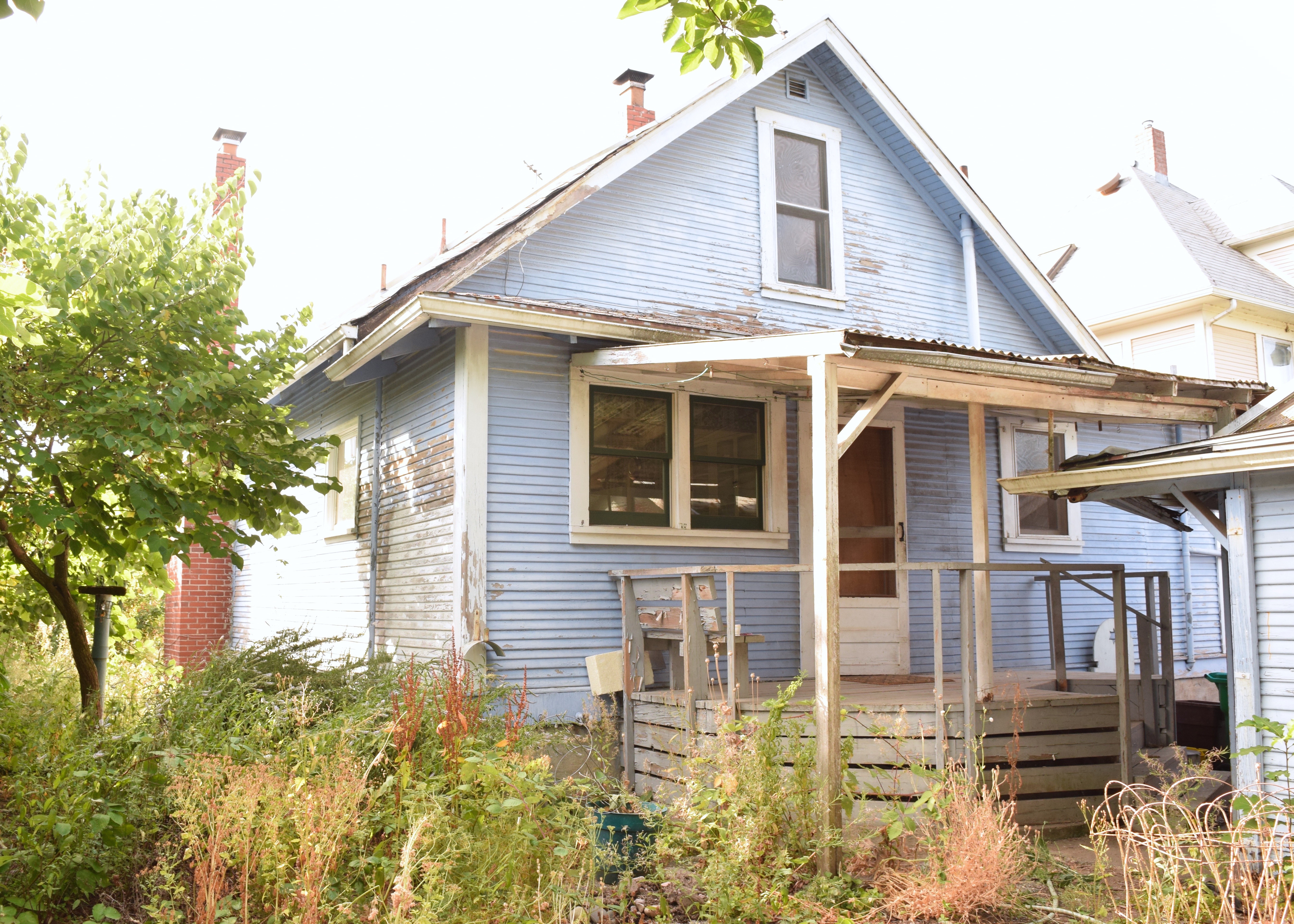 Berrybrier | Exterior Back Original .jpg