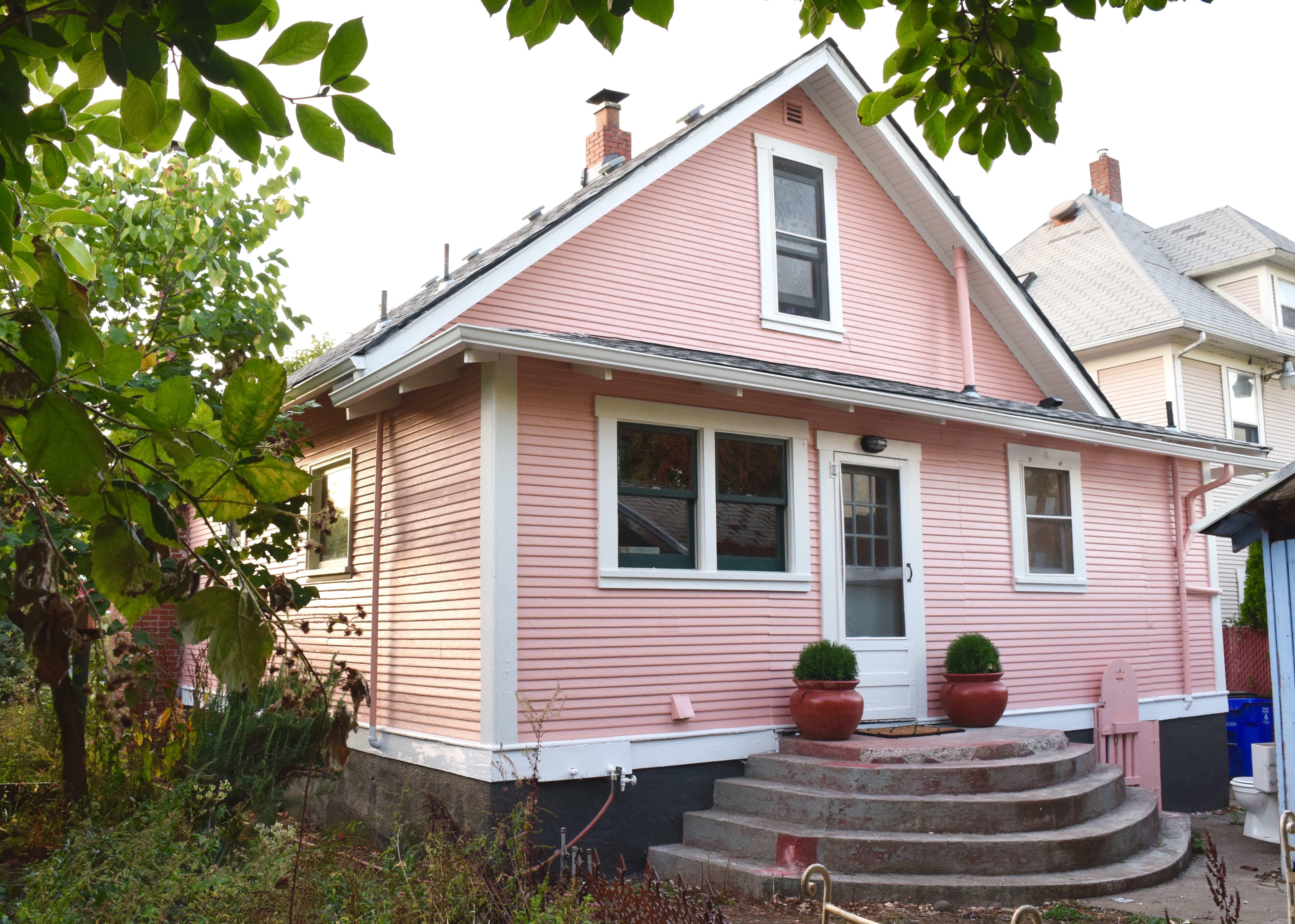 Berrybrier | Exterior Back.jpg