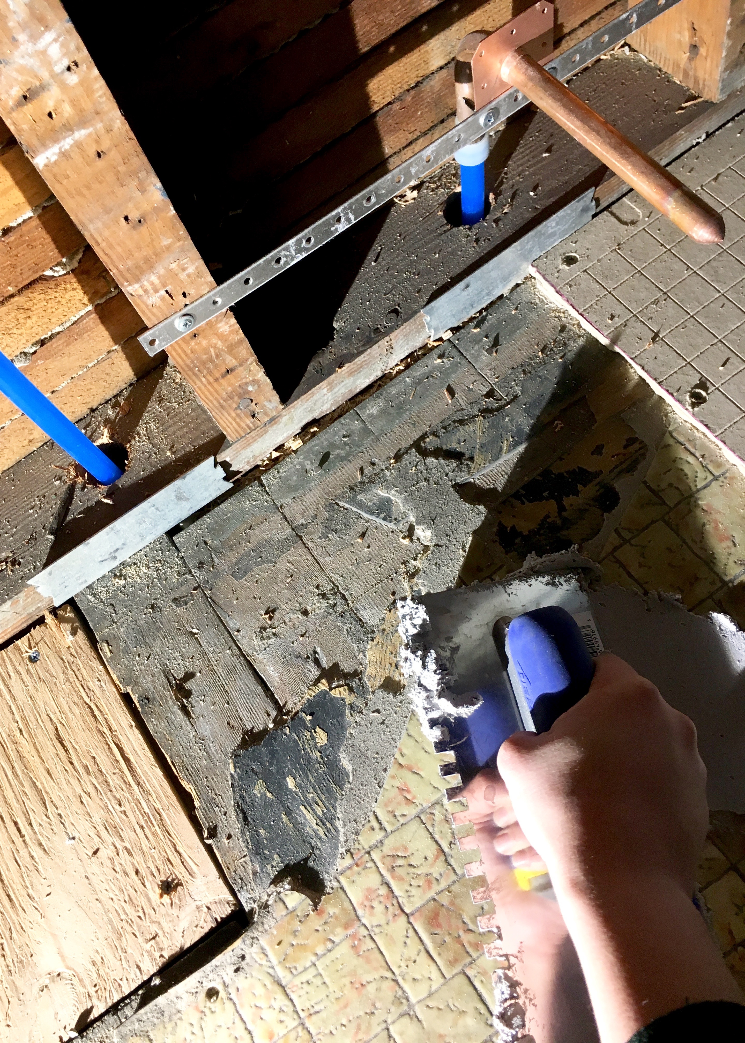 Land of Laurel | Spreading Mortar