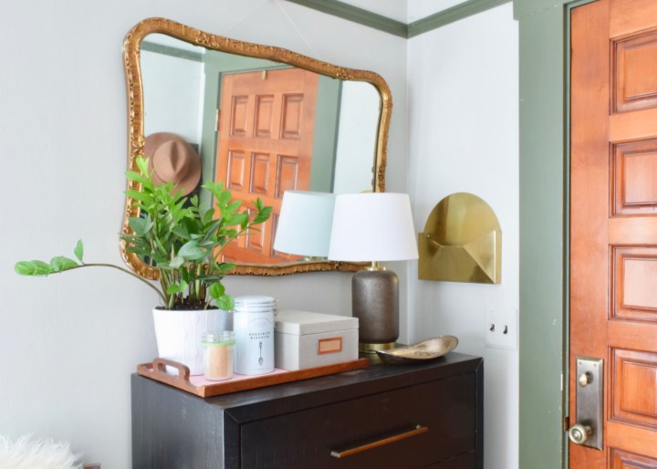 How I Utilize Every Inch of My Tiny&nbsp;Entry